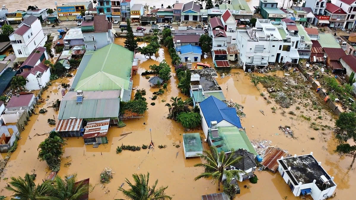 Foreign relief totals US$16 million for Vietnam's flood victims